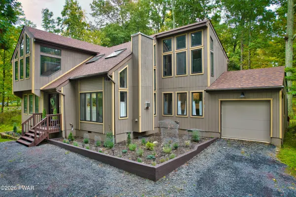 2103 Wilderland RD, Tamiment, PA 18371