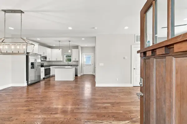 1209 Walsh St, Nashville, TN 37208
