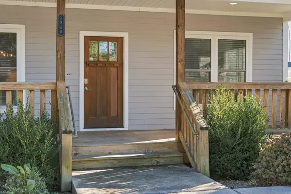 1209 Walsh St, Nashville, TN 37208