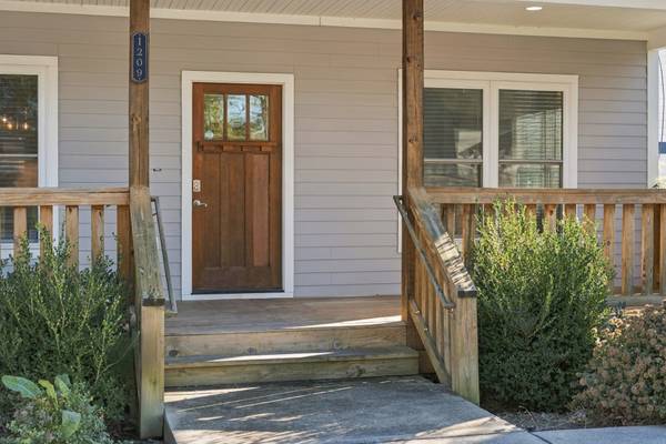 1209 Walsh St, Nashville, TN 37208
