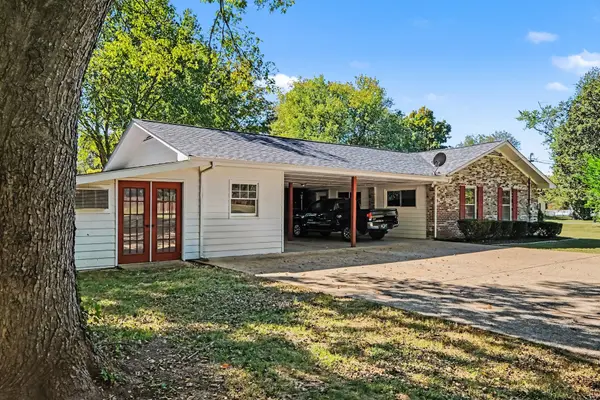 146 W Clearview Dr, Murfreesboro, TN 37128