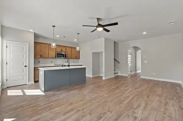 348 Twig PVT Ct, Hendersonville, TN 37075
