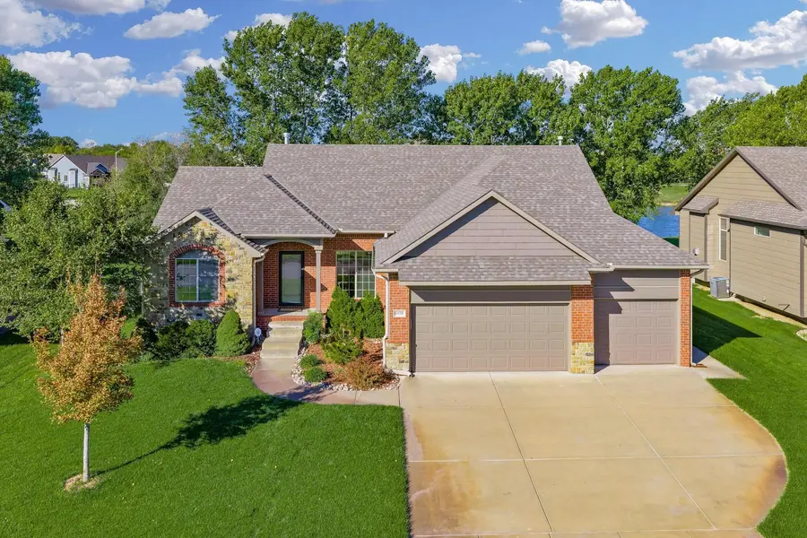 6038 W Driftwood Ct., Wichita, KS 67205