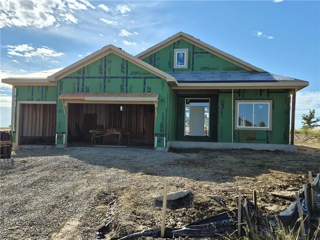 14617 Aspen CIR, Basehor, KS 66007