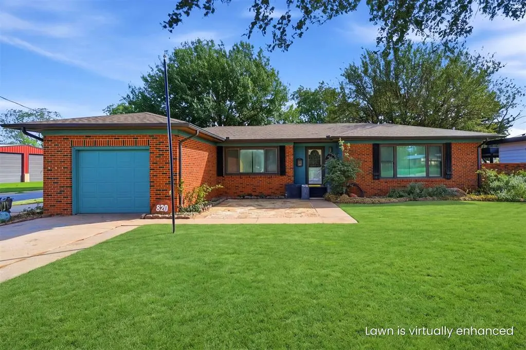 820 N Randall AVE, Elk City, OK 73644