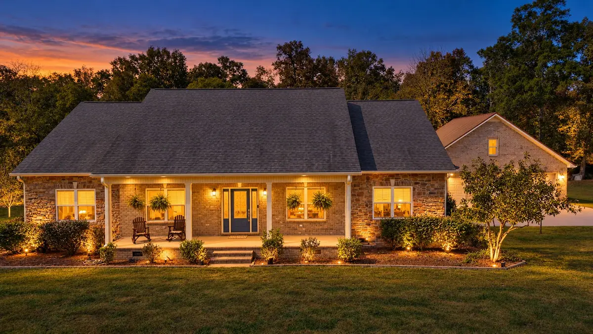 247 Days End Ln, Manchester, TN 37355
