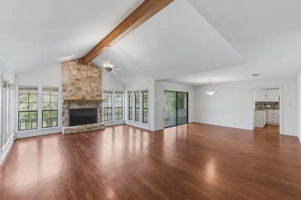 2 Boardman LN, Austin, TX 78746