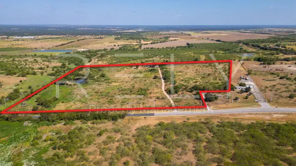 200 County Road 305 RD, Jarrell, TX 76537