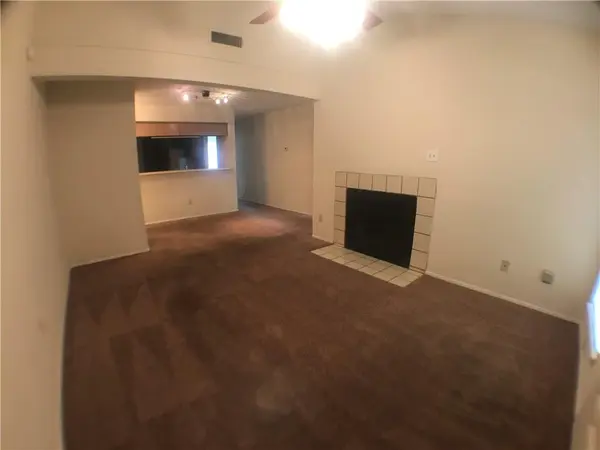 806 W 24th ST #304, Austin, TX 78705
