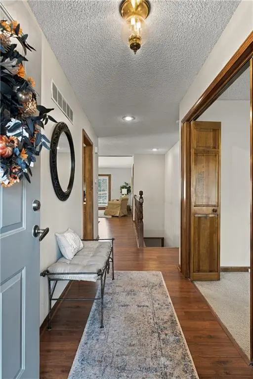12204 MONROVIA ST, Overland Park, KS 66213