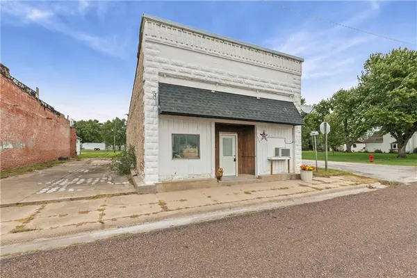 126 E Central ST, Richmond, KS 66080