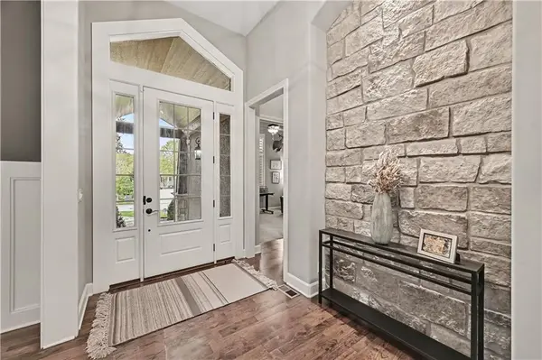10812 W 153rd ST, Overland Park, KS 66221