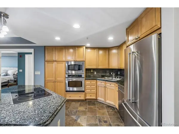 8100 E Union #906, Denver, CO 80237