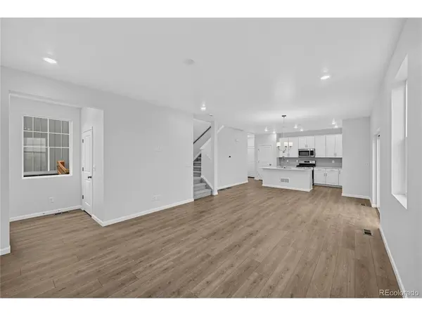 23722 E 33rd, Aurora, CO 80019