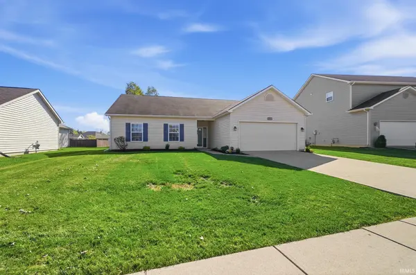 10921 Yalumba PASS, Roanoke, IN 46783-8930