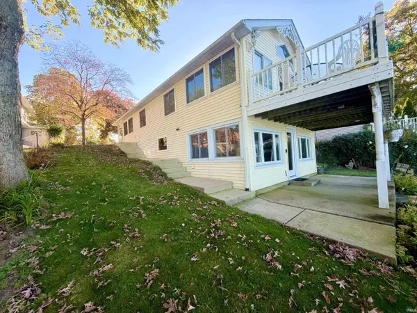 11506 E South AVE, Walkerton, IN 46574
