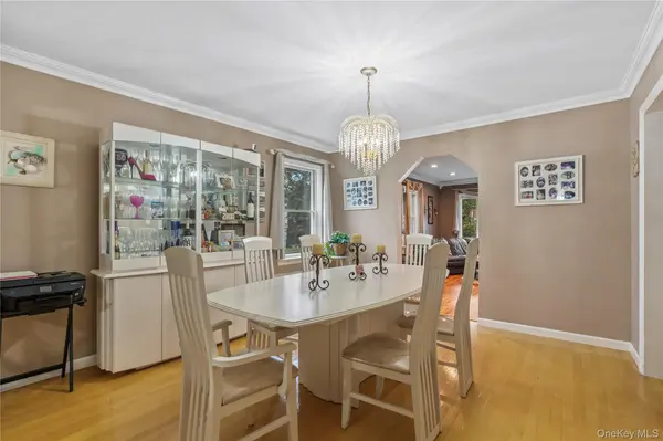 129 Sweetfield CIR, Yonkers, NY 10704