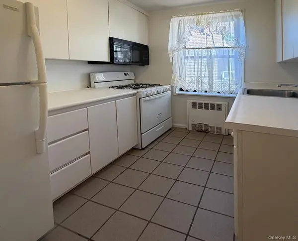 150-29 72 Rd #6K, Flushing, NY 11367