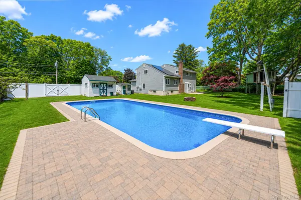 883 Hawkins AVE, Lake Grove, NY 11755