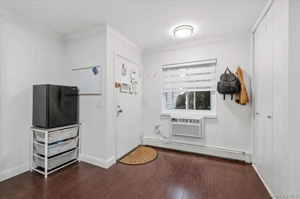 36 Richmond BLVD #1A, Ronkonkoma, NY 11779