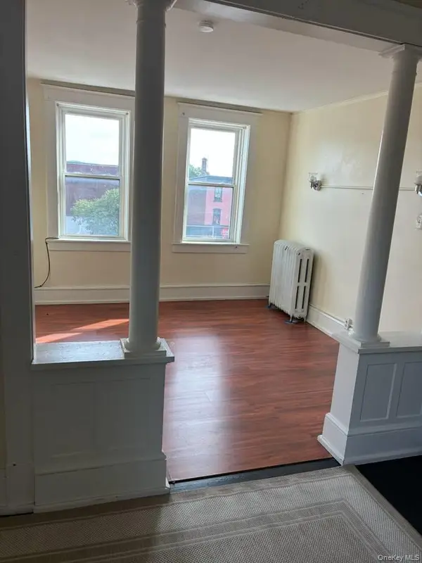 238 Broadway, Newburgh, NY 12550