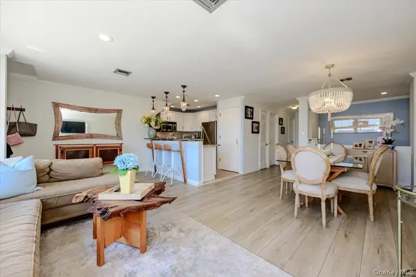 543 W Broadway #A, Long Beach, NY 11561