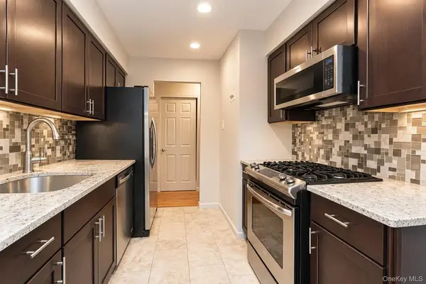 9 Gadsen PL #1B, Staten Island, NY 10314
