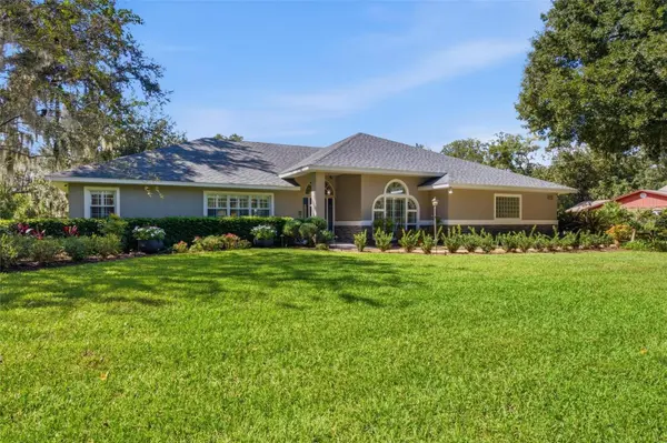 6750 TUSCAWILLA DR, Leesburg, FL 34748