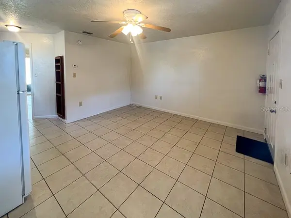 1406 SW 18TH PL #11, Gainesville, FL 32608