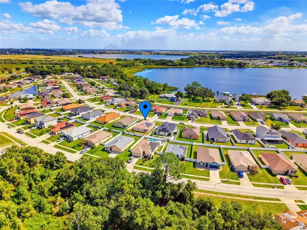 1085 BRENTON MANOR DR, Winter Haven, FL 33881