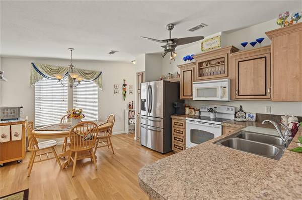 37633 COREY LEWIS AVE, Zephyrhills, FL 33541