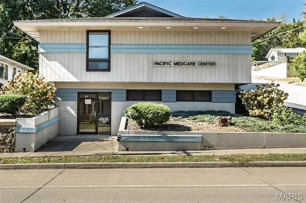 319 N 1st ST, Pacific, MO 63069
