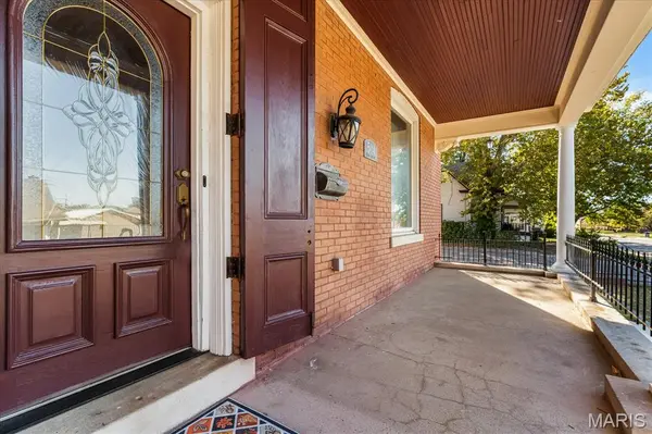 504 S High ST, Belleville, IL 62220
