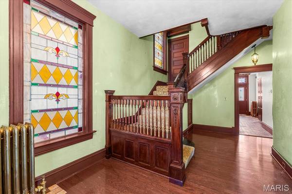 504 S High ST, Belleville, IL 62220