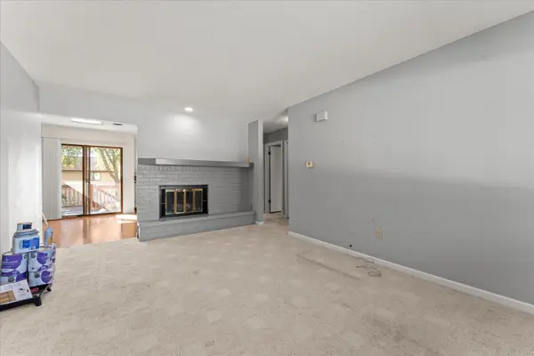 1303 Brian PL #8, Urbana, IL 61802