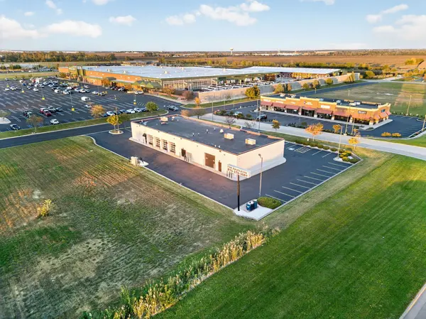 20700 Caton Farm RD, Crest Hill, IL 60403