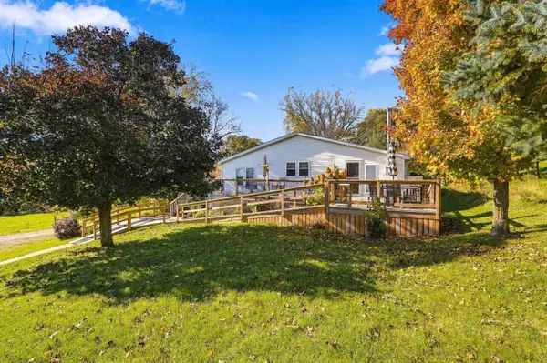 1020 Co. Rd. W42, Ossian, IA 52161