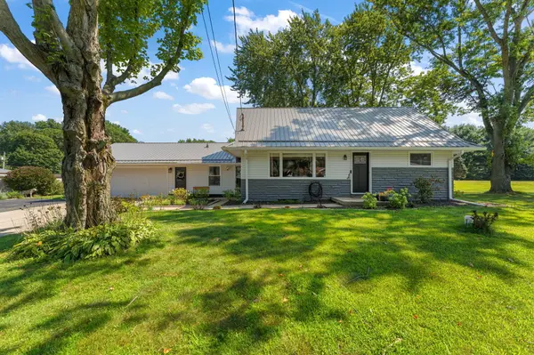 3288 W Small CT, La Porte, IN 46350