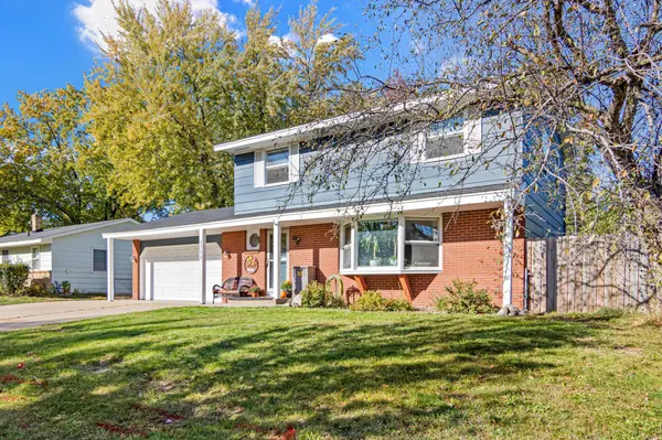 2357 Beam AVE, Maplewood, MN 55109