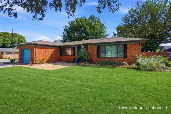 820 N Randall AVE, Elk City, OK 73644