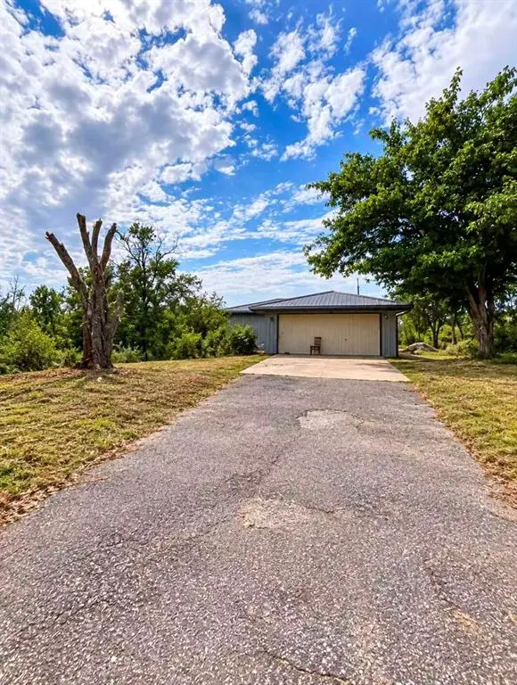 13832 N County Road 3190, Paoli, OK 73074