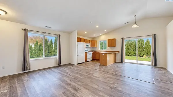 2507 Parkview Boulevard, Pasco, WA 99301