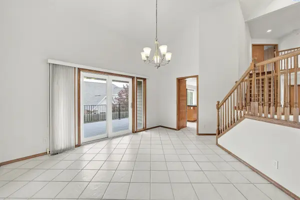 3406 W 42nd Ave, Kennewick, WA 99337