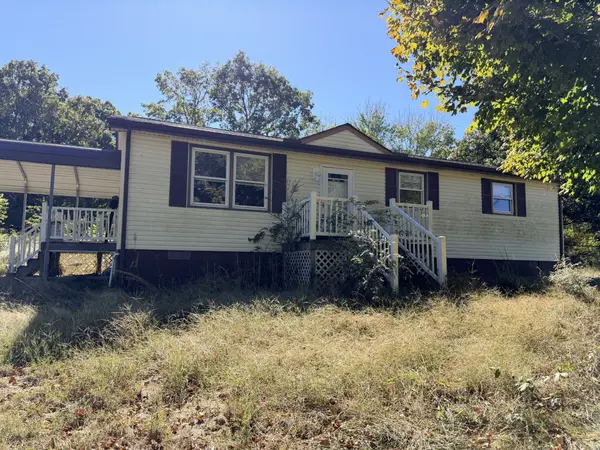 408 Log Wall Rd, Dickson, TN 37055