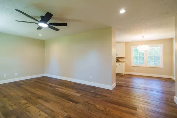 2519 Candyland Cir, Cookeville, TN 38506