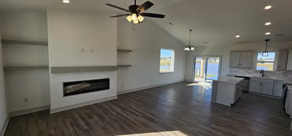 121 S Midway St., Valley Center, KS 67147