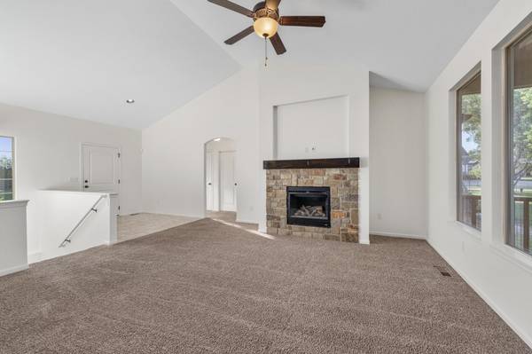 6038 W Driftwood Ct., Wichita, KS 67205