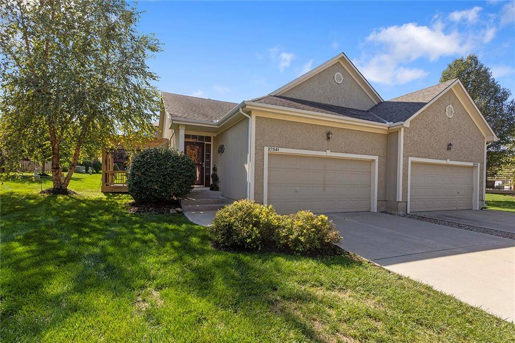 22541 W 72nd ST, Shawnee, KS 66227