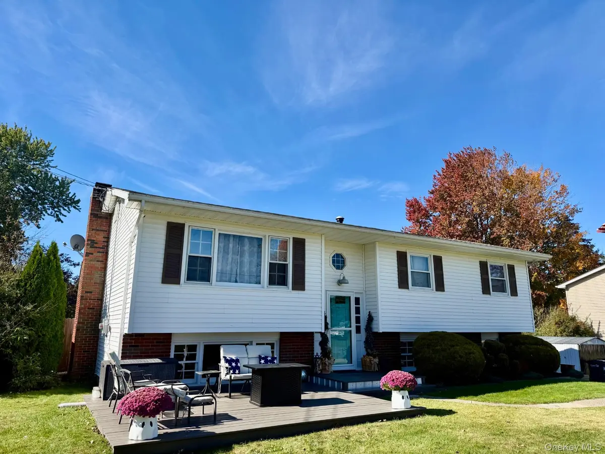 237 Goodwill RD, Montgomery, NY 12549