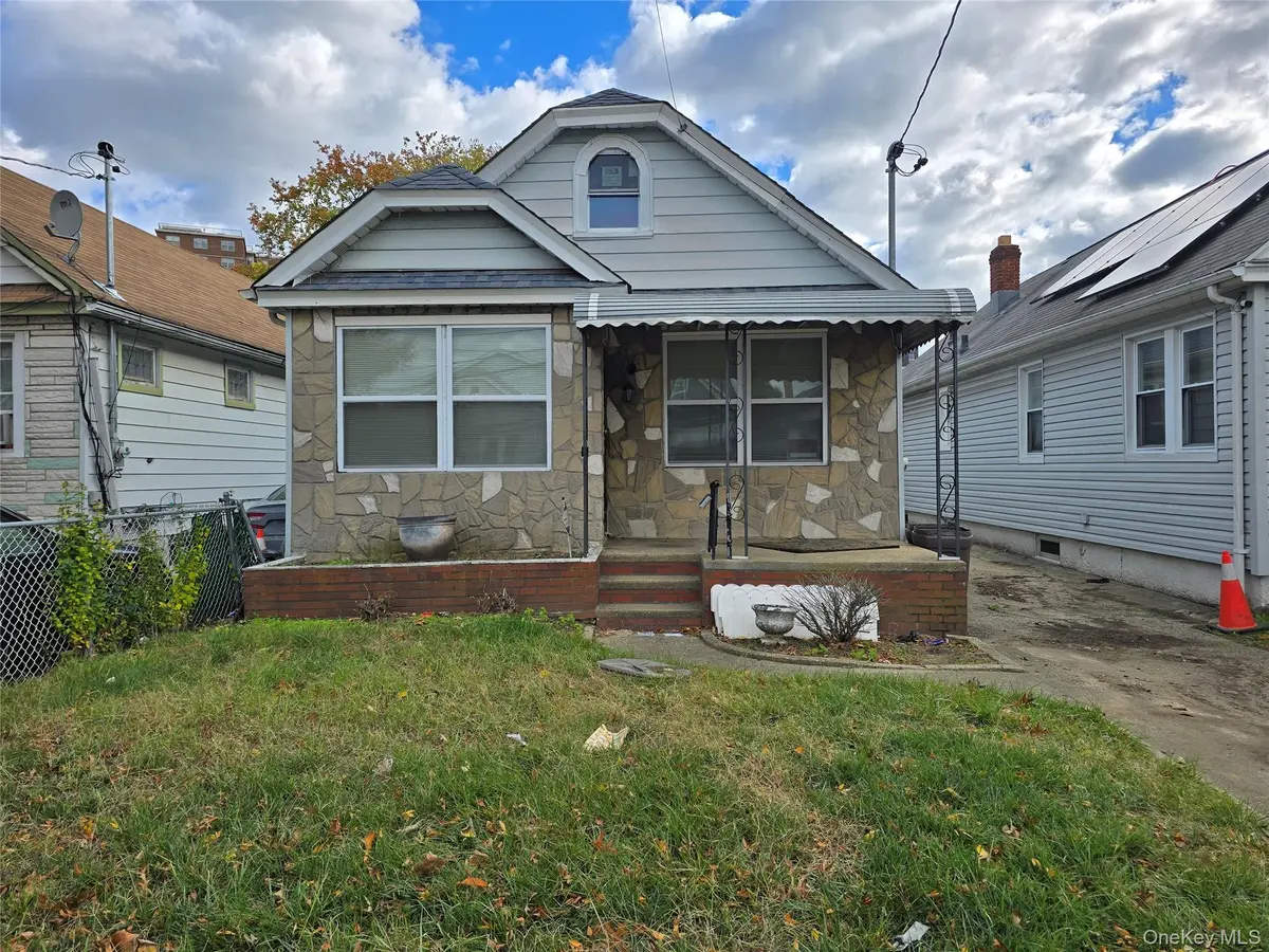 161-26 129th AVE, Jamaica, NY 11434